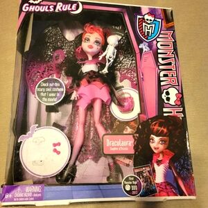 2012 Monster High ghouls rule doll